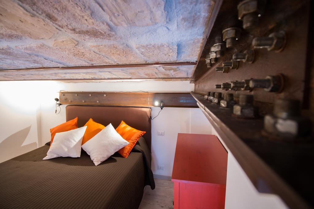 Inner House Roma Quarto foto